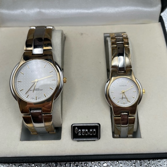 Geneva quartz watch set of His and Her’s watches - Picture 5 of 11